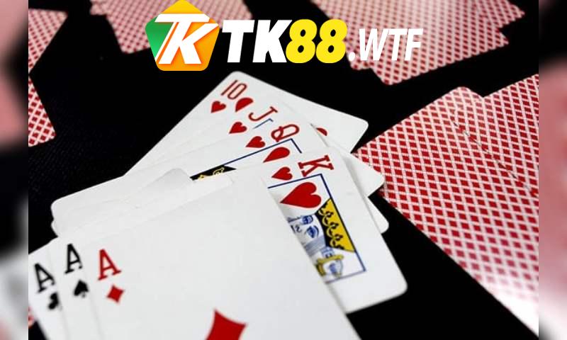 Tham gia chơi sâm lốc để nhận được nhiều phần thưởng giá trị lớn